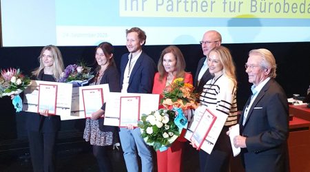 b754834e-ab22-43ed-9b9d-4c9f79056037